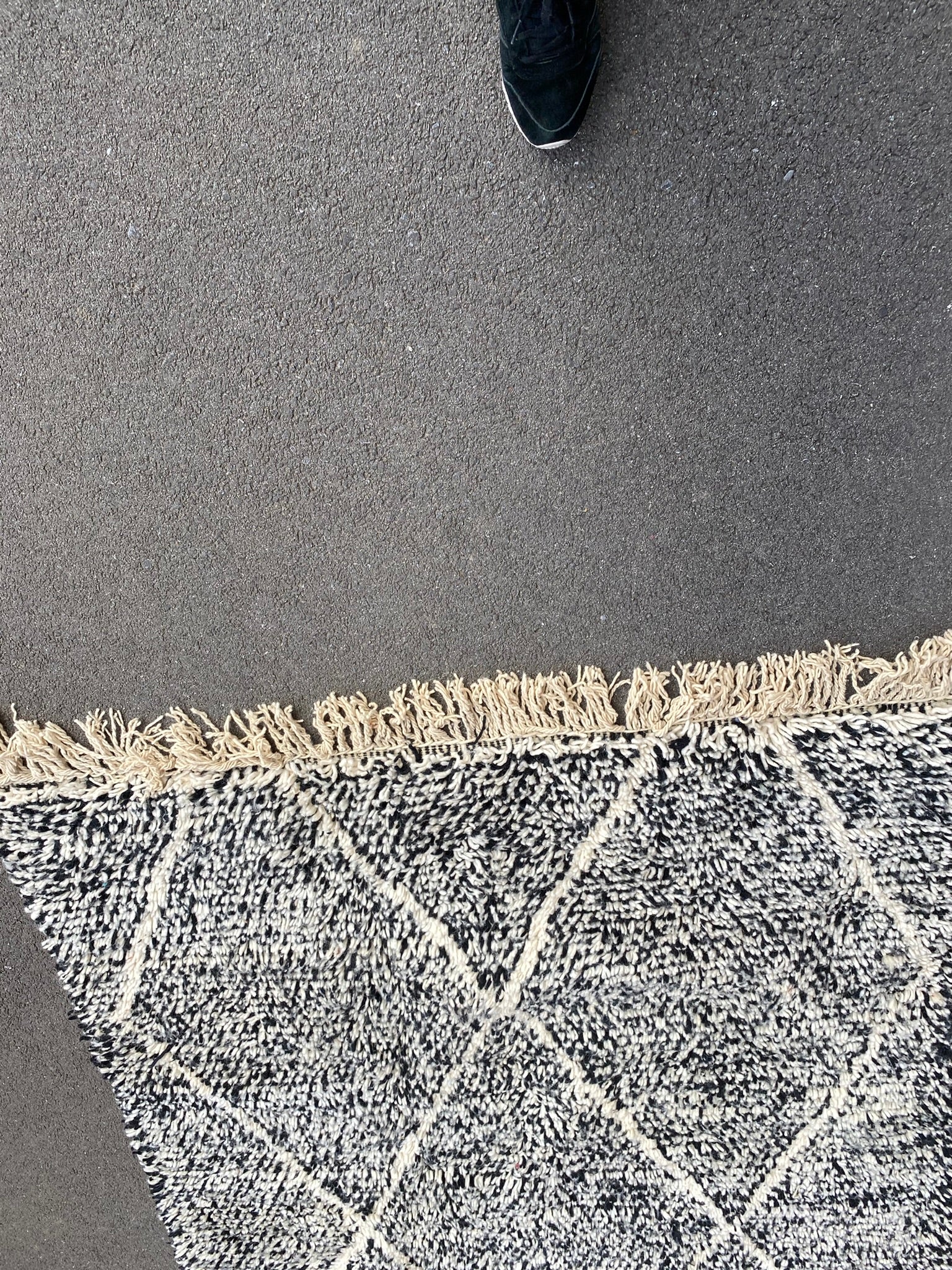 tapis beni ouarain noir blanc